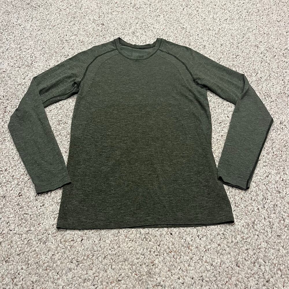 Lululemon Metal Vent Tech Mens Long Sleeve Tee XS Green Athleisure Running